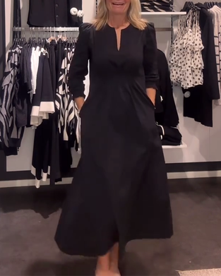 A-Formet Kjole Med Puffærmer Og Markeret Talje