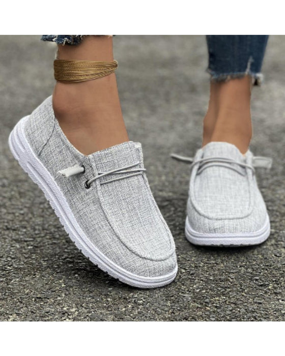 Ensfarvede slip-on sko