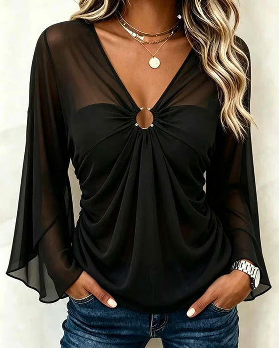 Bluse V-Hals Metal Ring Twist
