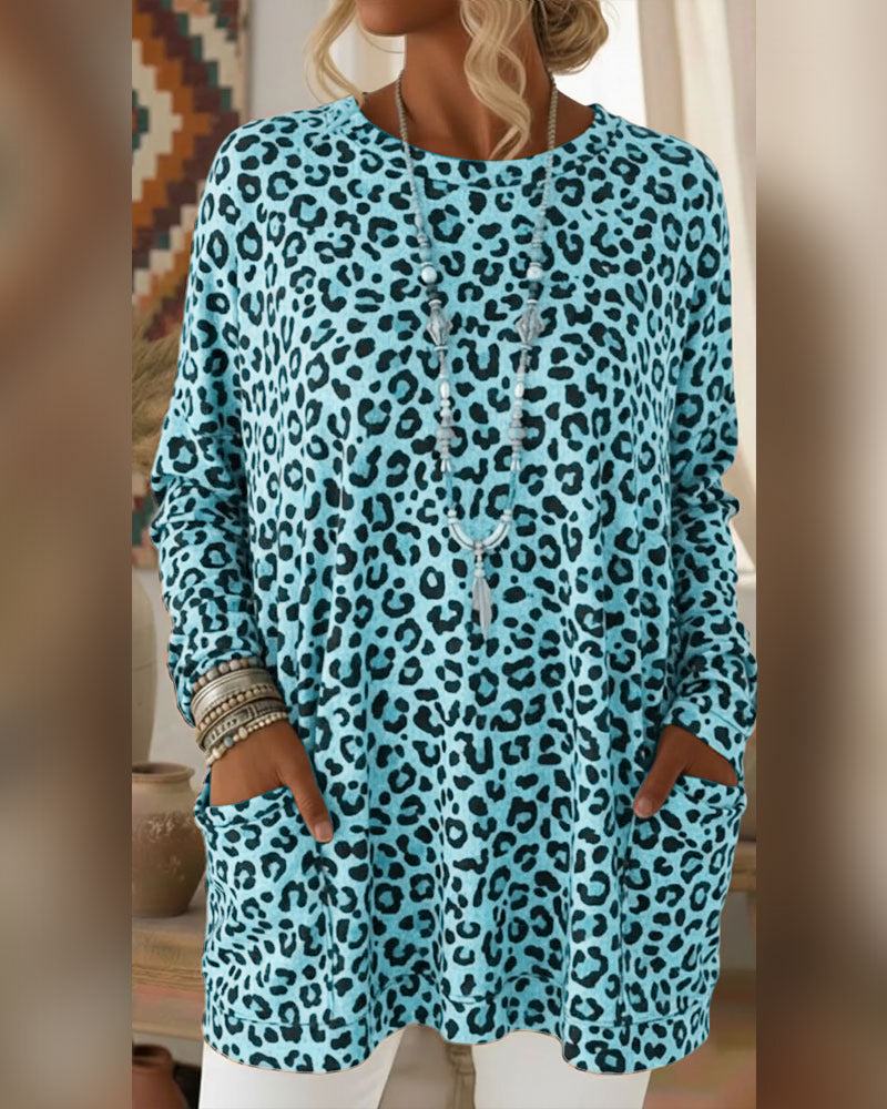 Topp Med Leopardtryk Og Rund Hals