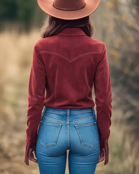 Skjorte Med Lapel Krage, Franslomme Detalj Og Moderne Klipning