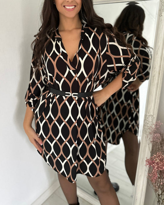 Bølgemønstret shiftkjole