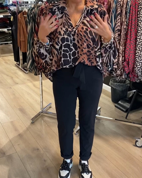 Løs top med leopardprint