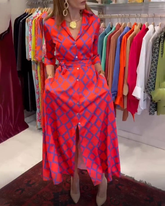 Skjortekjole med V-udskæring og 3/4 ærmer