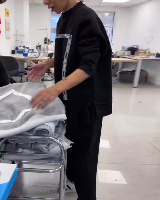 Afslappet og stilfuldt 2-delt sæt | Sweatshirt og joggingbukser