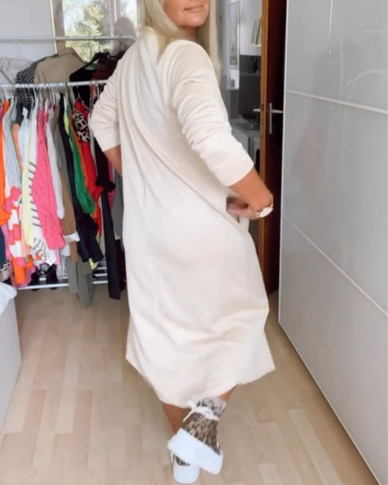 Afslappet kjole med rund hals