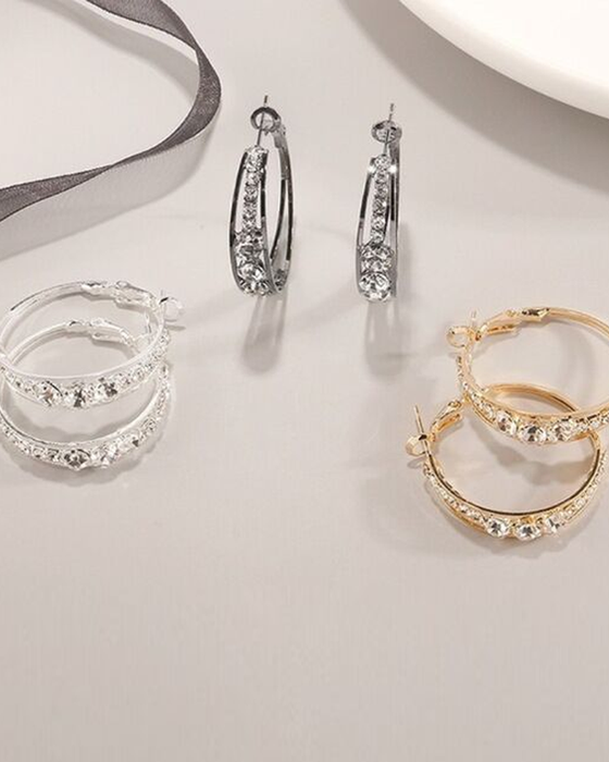 Store øreringe med indlagte rhinsten