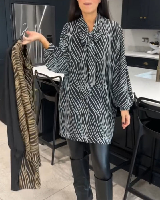 Oversized bluse med zebraprint