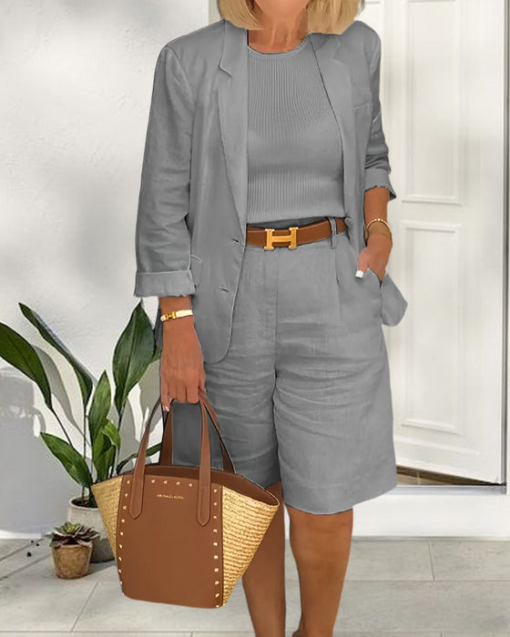 To-delt sæt | Cardigan og shorts