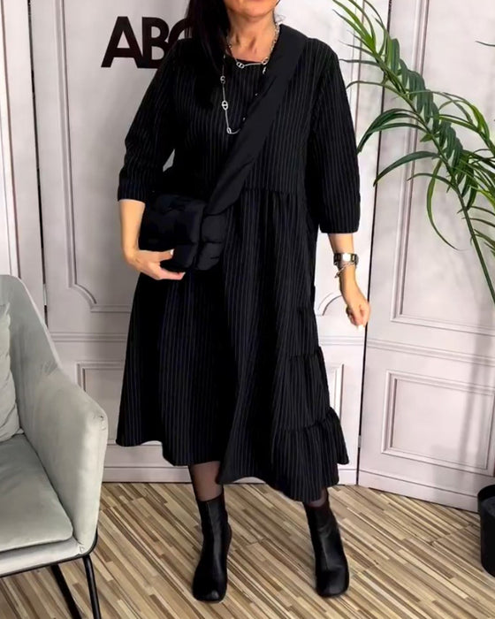 Enkel rundhalset kjole