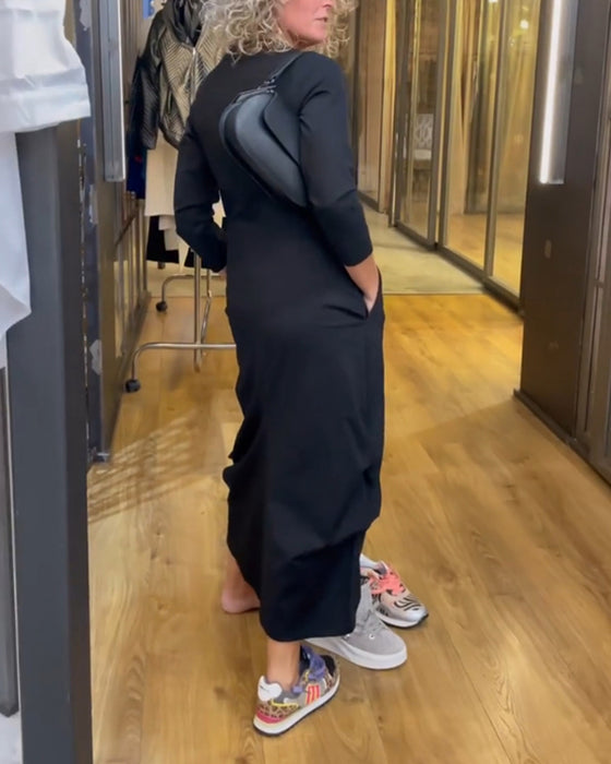 Ensfarvet Kjole Med V-Udskæring Og A-Linje