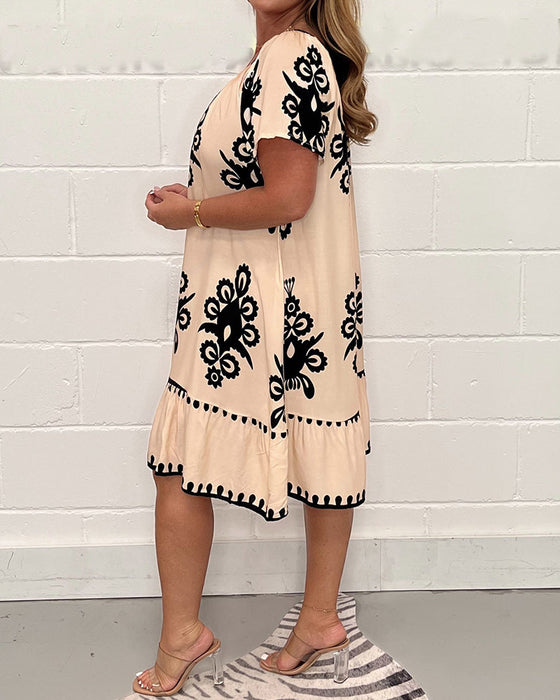 Printet kjole med rund hals