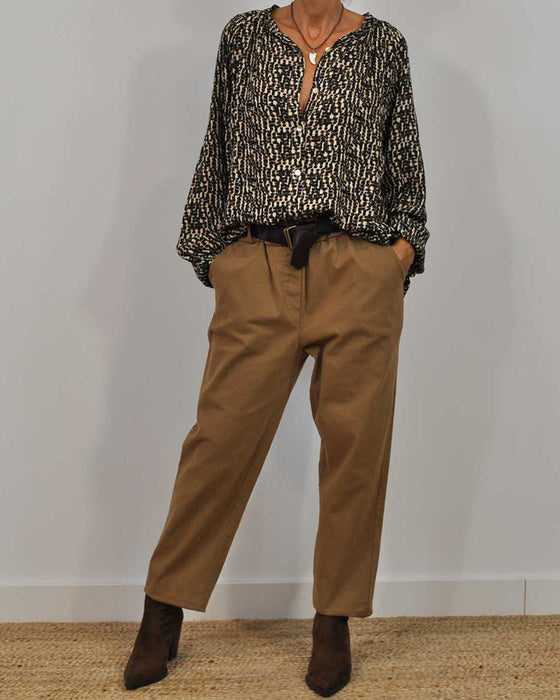 casual skjorte i retrostil med rund hals