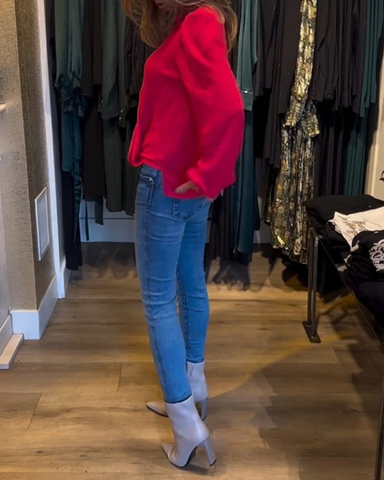 Rød skjorte med lanterneærmer