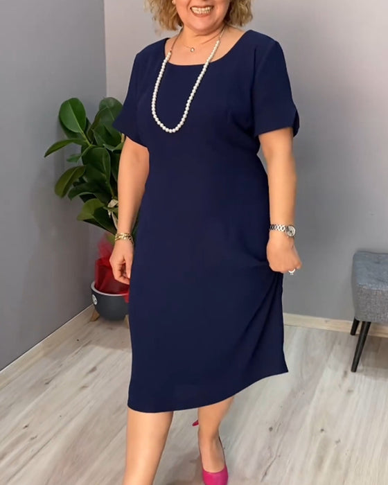 Ensfarvet kortærmet elegant kjole