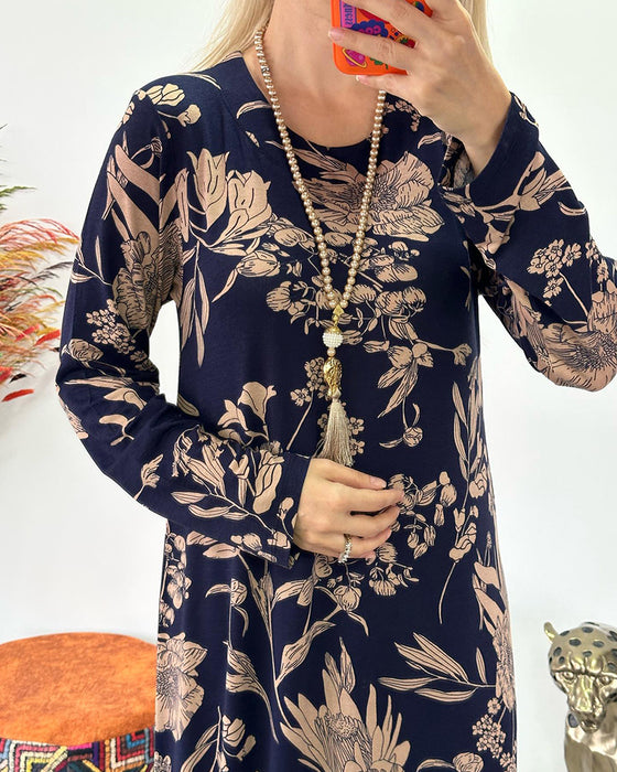 Lang kjole med blomstermønster