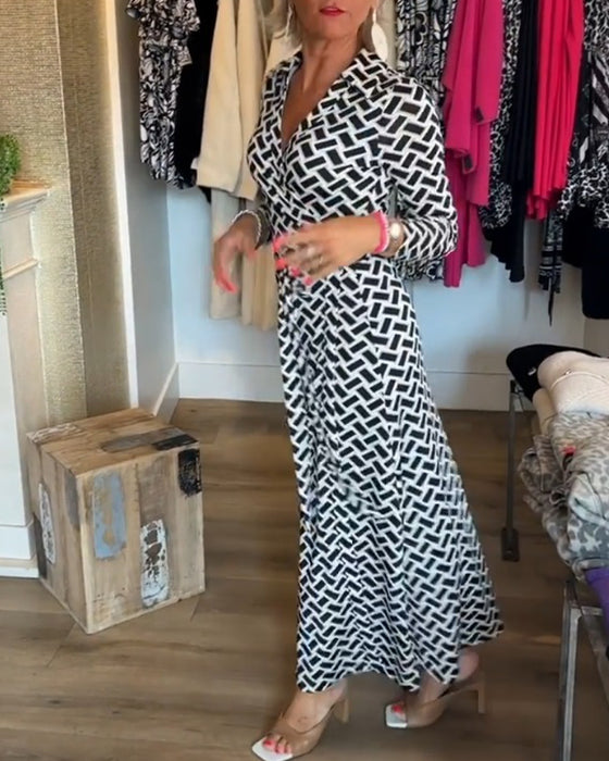 Slankende mønstret kjole